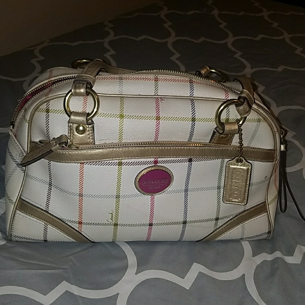 Authentic Spring Coach Hand Bag - Picture 3 of 8